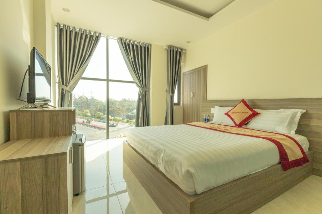 Bamboo Hotel Вунг Тау Екстериор снимка